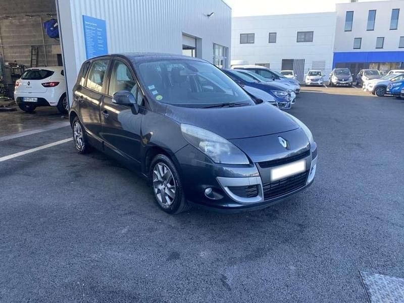 Occasion Renault Scénic III Expression 111 ch (81 kW) 2011 Gris Monospace