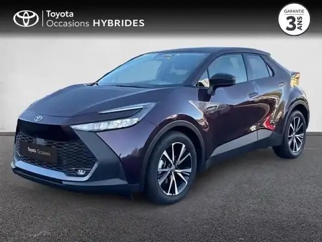 Blanc Occasion 2024 Toyota C-HR Design SUV | 28 480 € (Prix juste) - Image 1/4