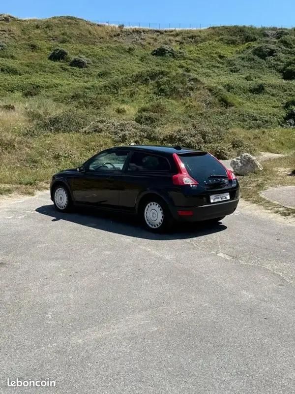 Image 2/4