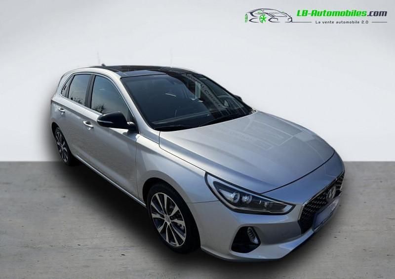 Utilisé 2017 Hyundai i30 Berline | 16 900 € (Prix juste) - Image 1/4