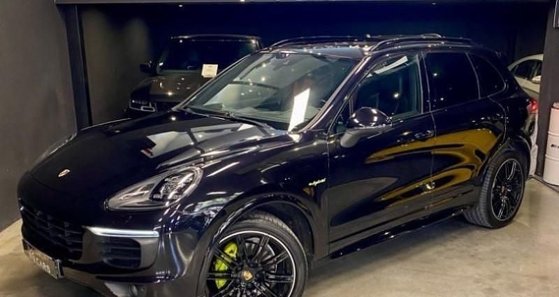 Occasion 2017 Porsche Cayenne S E-Hybrid SUV | 51 990 € - Image 1/4