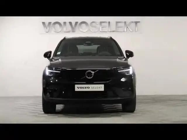Occasion Volvo EX40 Plus 185 kW (252 ch) 2025 Noir onyx métallisé SUV