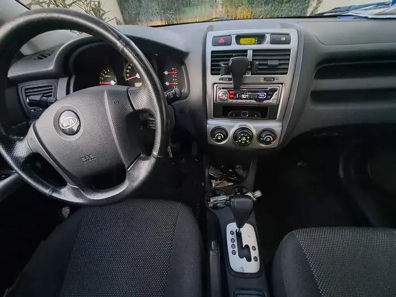 Argent Utilisé 2005 Kia Sportage Active SUV | 4 500 € - Image 1/4