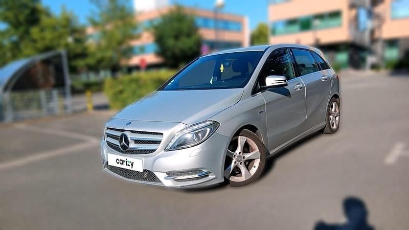 Gris Utilisé 2012 Mercedes B180 Monospace | 8 490 € (Prix juste) - Image 1/4