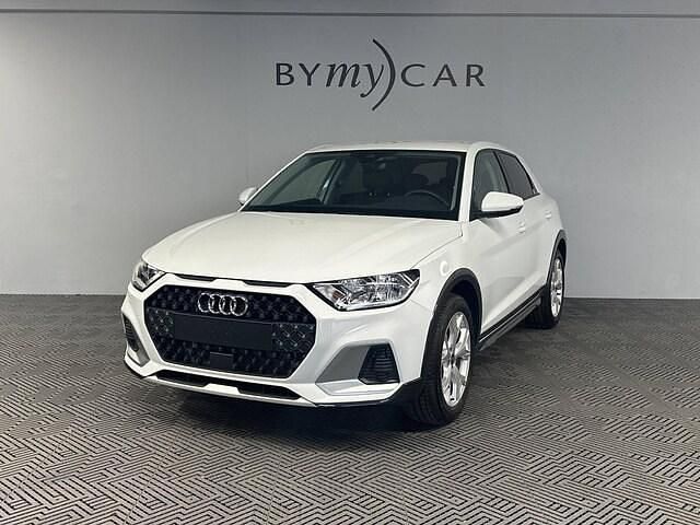 Blanc Utilisé 2024 Audi A1 Design Citadine | 28 501 € (Prix juste) - Image 1/4