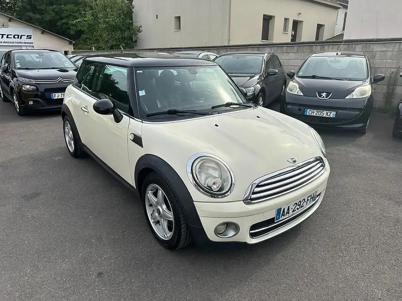 Blanc Utilisé 2009 Mini Cooper Chili Citadine | 4 990 € - Image 1/4