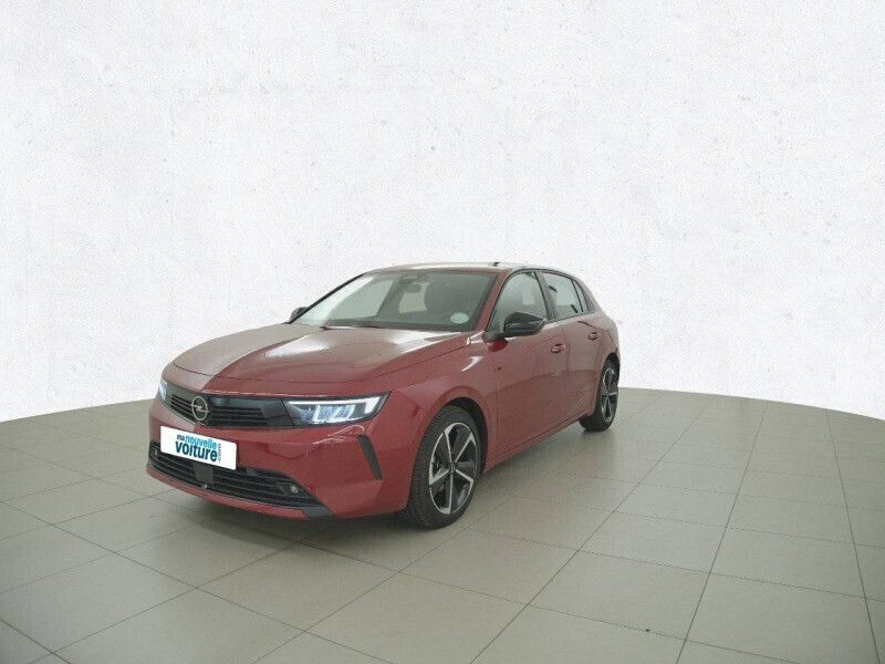 Rouge Utilisé 2024 Opel Astra Berline | 22 490 € (Bon prix) - Image 1/4