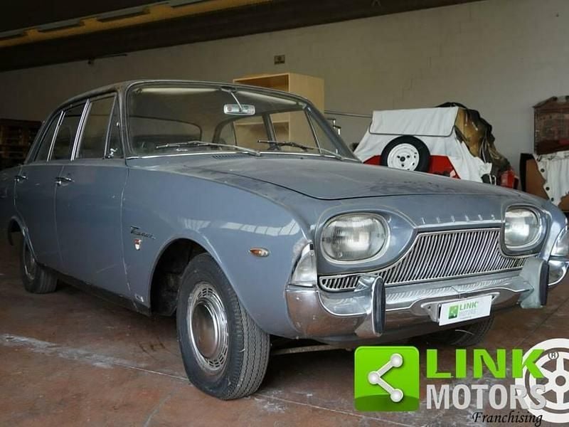 Gris Utilisé 1963 Ford Taunus Berline | 4 900 € - Image 1/4