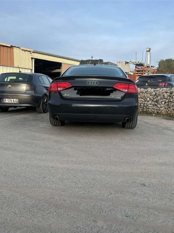Image 4/4