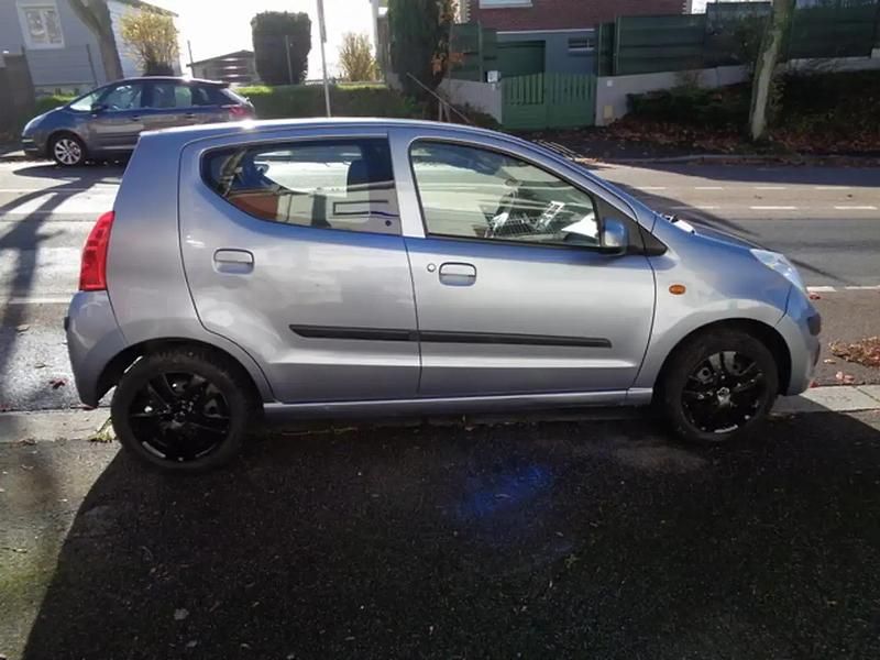 Occasion Nissan Pixo 68 ch (50 kW) 2010 Bleu Citadine