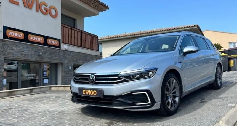Gris Utilisé 2022 VW Passat GTE Break | 22 490 € (Prix assez cher) - Image 1/4