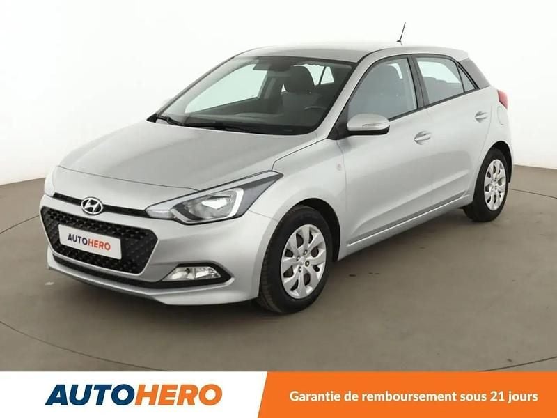 Gris Occasion 2015 Hyundai i20 Citadine | 8 790 € (Bon prix) - Image 1/2