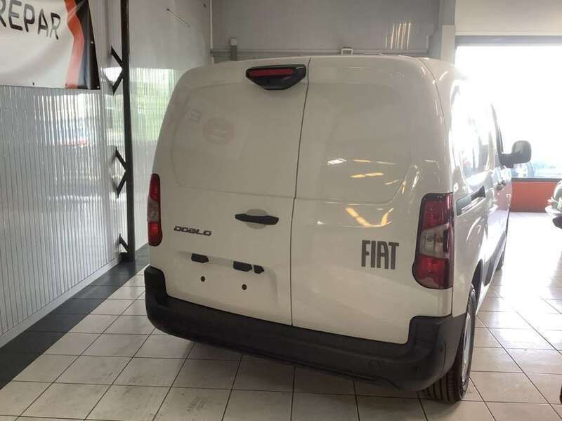 Image 4/4