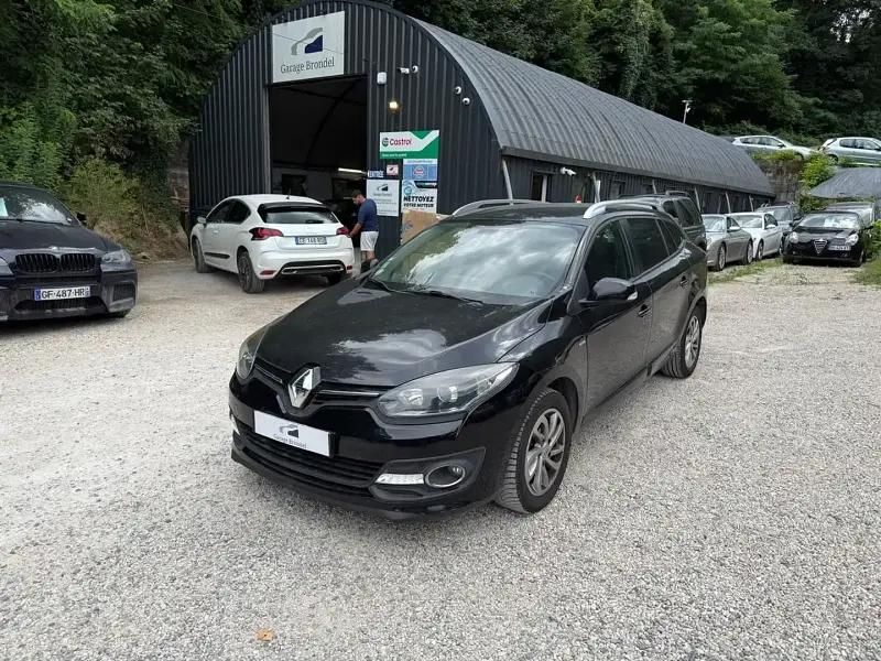 Noir Utilisé 2015 Renault Mégane III LIMITED Break | 9 000 € (Prix juste) - Image 1/4