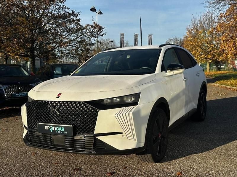 Blanc Utilisé 2023 DS Automobiles DS7 Crossback Performance Line Plus SUV | 29 989 € (Bon prix) - Image 1/4