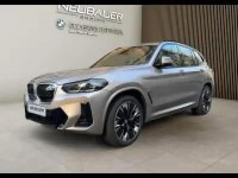 Argent Utilisé 2024 BMW iX3 Impressive SUV | 48 990 € (Super prix) - Image 1/4