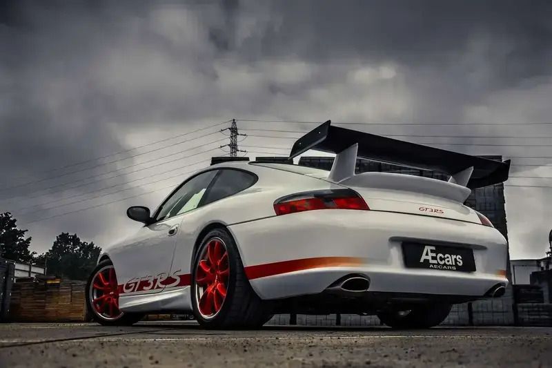 Blanc Utilisé 2004 Porsche 911 GT3 RS Coupé | 244 950 € - Image 1/4
