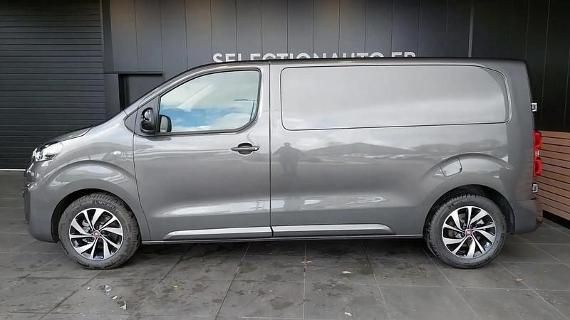 Occasion Fiat Scudo Lounge 145 ch (106 kW) 2022 Van