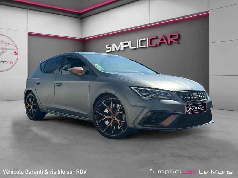 Gris Occasion 2018 Seat Leon CUPRA Break | 36 980 € - Image 1/4