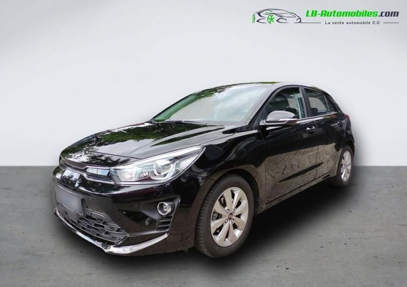 Utilisé 2021 Kia Rio Citadine | 17 700 € (Prix juste) - Image 1/4