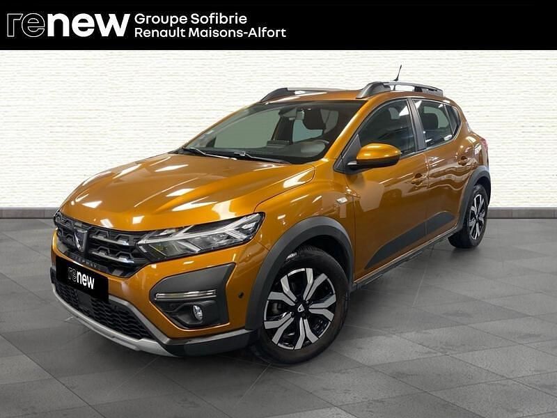 Orange Utilisé 2021 Dacia Sandero Comfort Citadine | 13 490 € (Prix juste) - Image 1/4