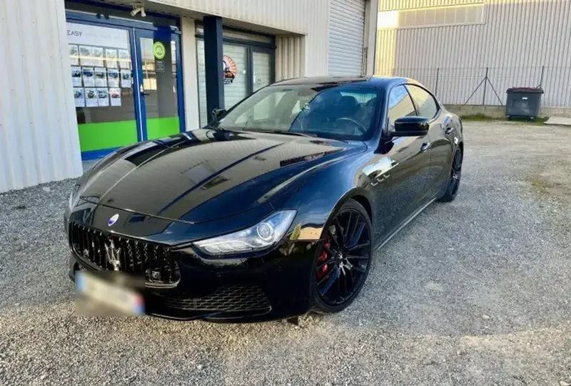 Noir Utilisé 2015 Maserati Ghibli Coupé | 34 990 € (Prix assez cher) - Image 1/4