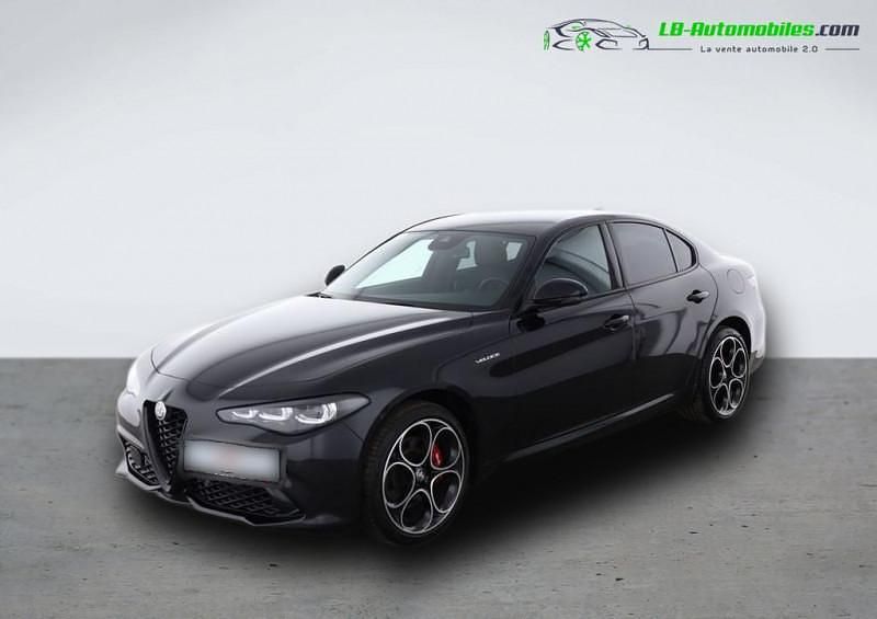 Utilisé 2024 Alfa Romeo Giulia Berline | 43 300 € (Prix juste) - Image 1/4