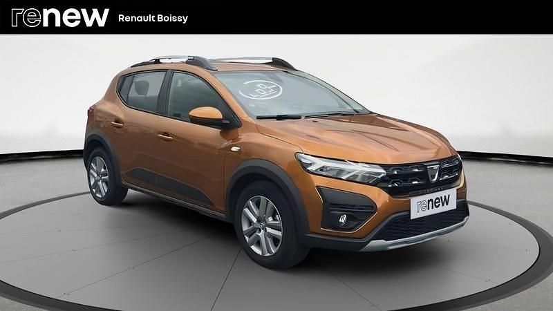 Orange Utilisé 2022 Dacia Sandero Comfort Citadine | 13 400 € (Prix juste) - Image 1/4