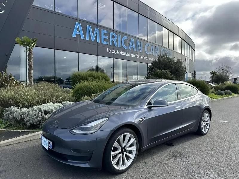 Gris Occasion 2019 Tesla Model 3 Long Range AWD Berline | 27 490 € (Prix juste) - Image 1/4