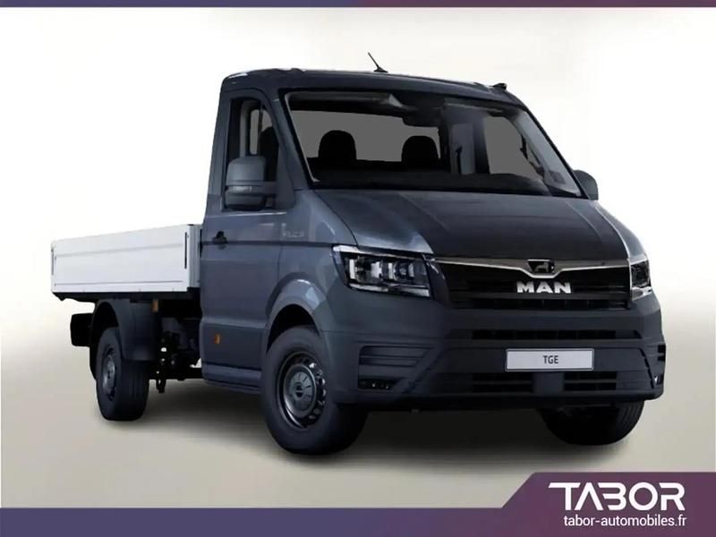 Gris Nouvelle 2025 MAN TGE Van | 44 055 € - Image 1/4