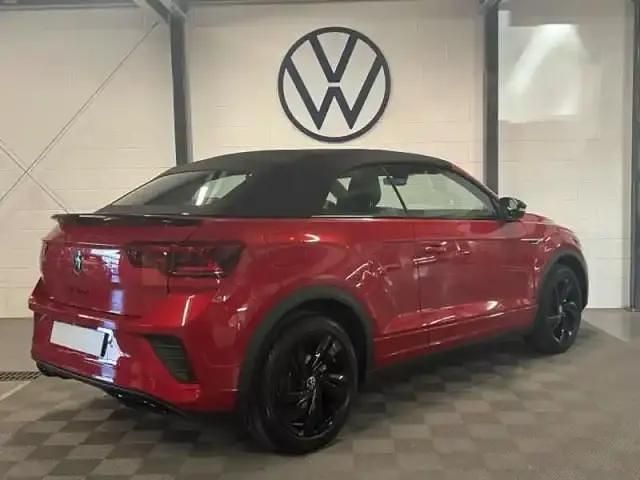 Occasion VW T-Roc Cabriolet R-line 2025 Rouge roi métallisée, capote noire Cabriolet
