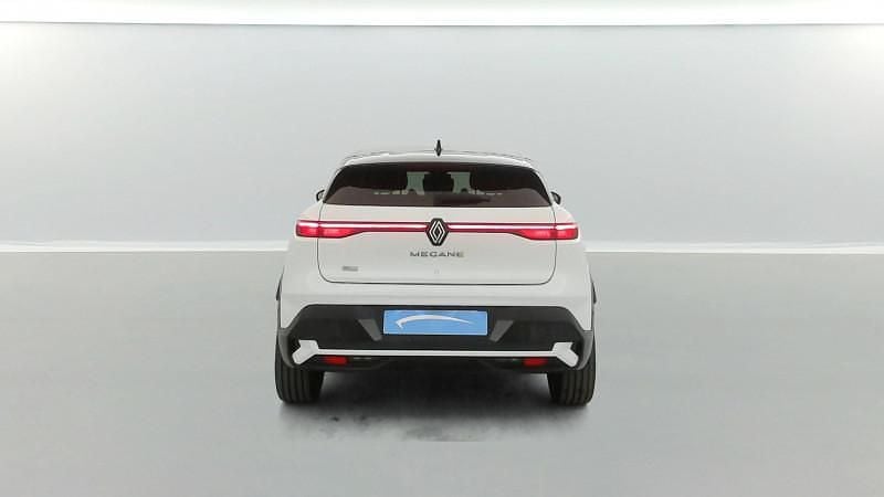 Image 4/4