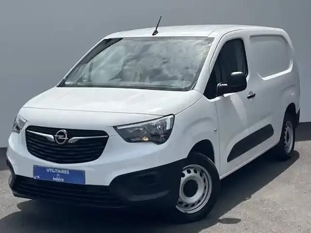 Blanc Utilisé 2022 Opel Combo S Berline | 15 990 € - Image 1/4
