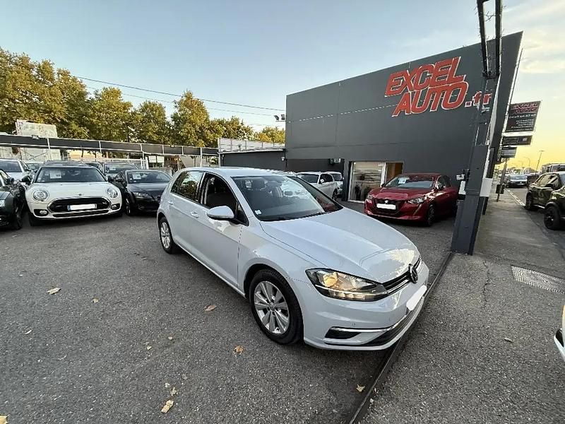 Utilisé 2017 VW Golf VII Edition Berline | 14 990 € (Prix cher) - Image 1/4