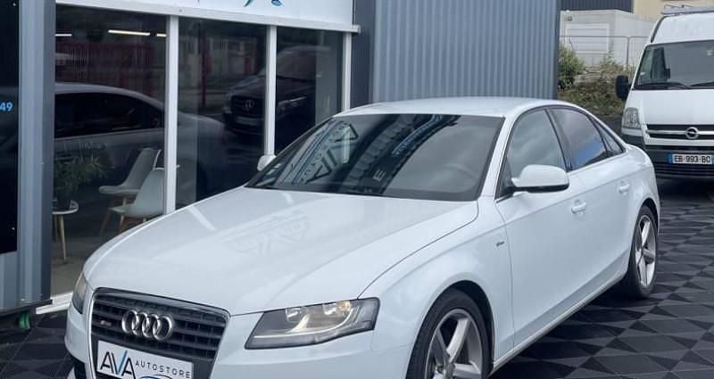 Utilisé 2011 Audi A4 S-line plus Berline | 11 980 € (Prix juste) - Image 1/4