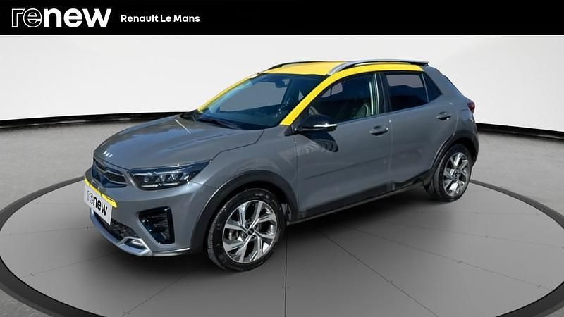Gris Occasion 2022 Kia Stonic GT-Line SUV | 19 690 € (Prix juste) - Image 1/4