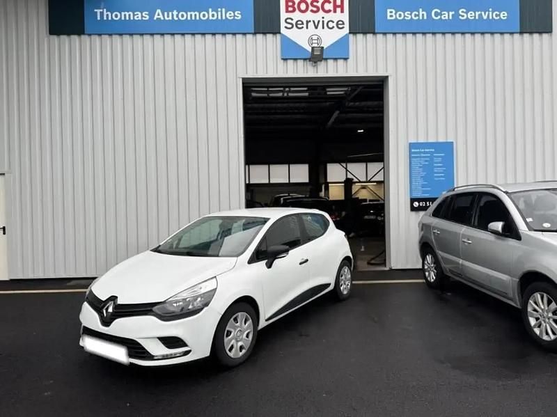 Blanc Occasion 2019 Renault Clio IV | 9 995 € - Image 1/4