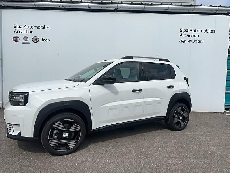 Blanc gelato Occasion 2025 Fiat Grande Panda La Prima Citadine | 26 990 € (Prix assez cher) - Image 1/4