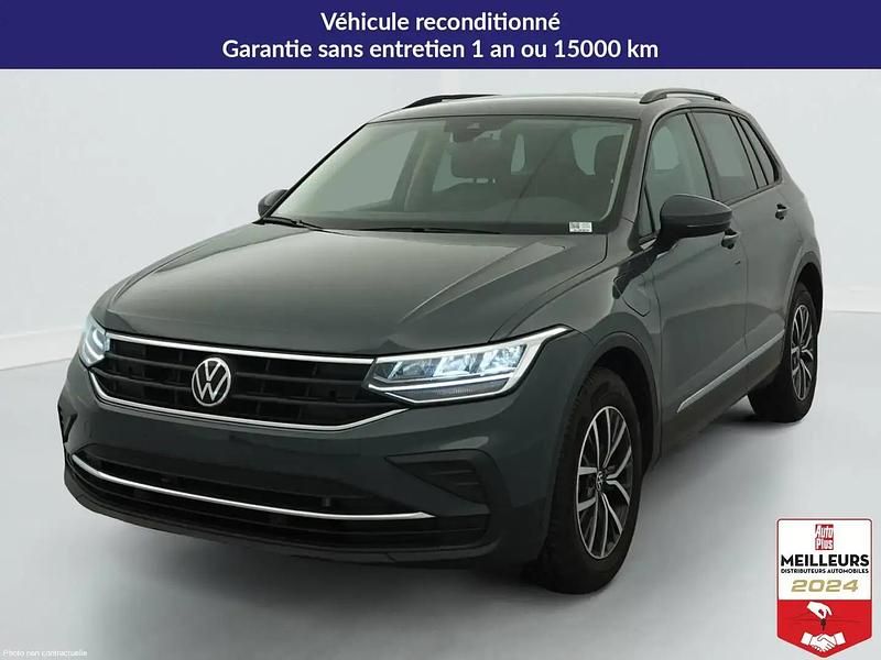 Gris Occasion 2021 VW Tiguan Life SUV | 29 674 € (Prix assez cher) - Image 1/4