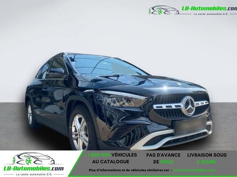 Utilisé 2024 Mercedes GLA200 SUV | 38 900 € - Image 1/4