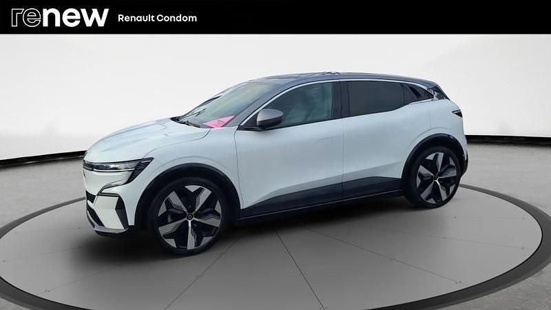 Blanc 369 gris kqg Occasion 2022 Renault Megane E-Tech Techno Berline | 23 950 € (Prix juste) - Image 1/4