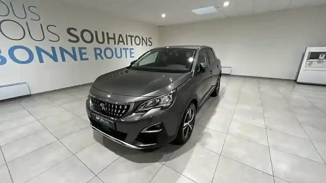 Gris fonce Occasion 2019 Peugeot 3008 S | 13 440 € (Prix juste) - Image 1/4
