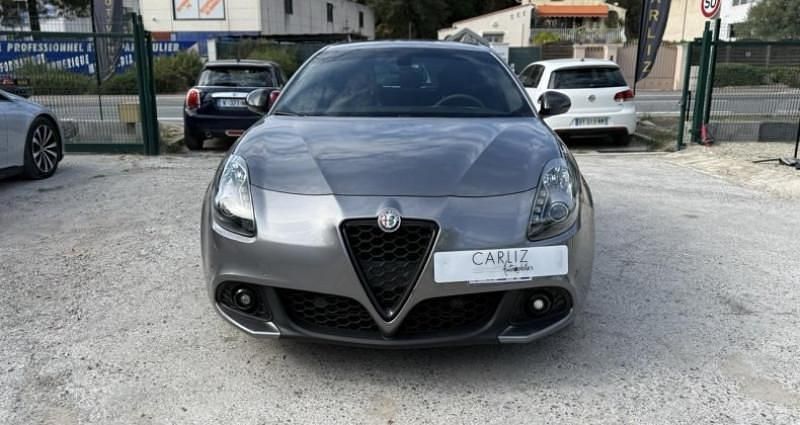 Occasion Alfa Romeo Giulietta Executive 120 ch (88 kW) 2020 Gris Citadine