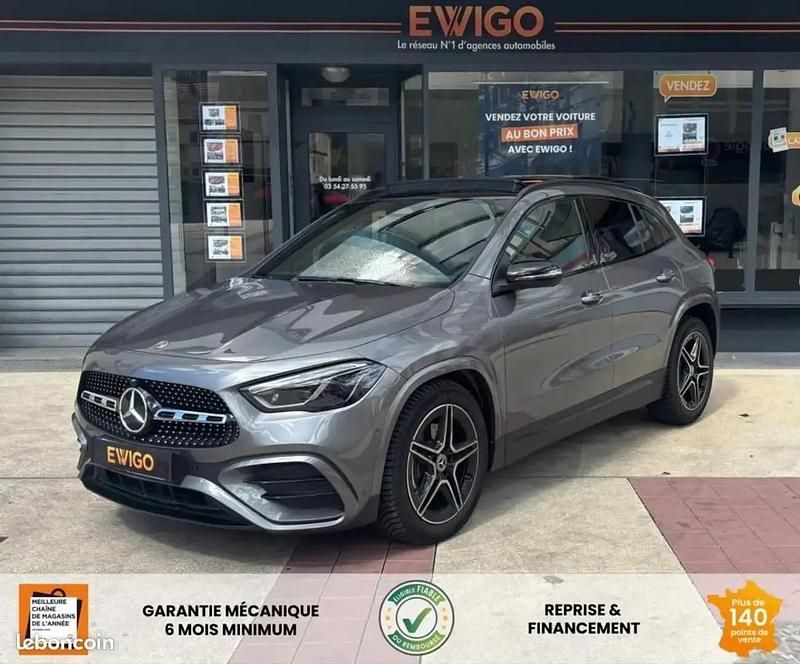 Gris Nouvelle 2025 Mercedes GLA200 AMG line SUV | 47 990 € (Prix juste) - Image 1/4