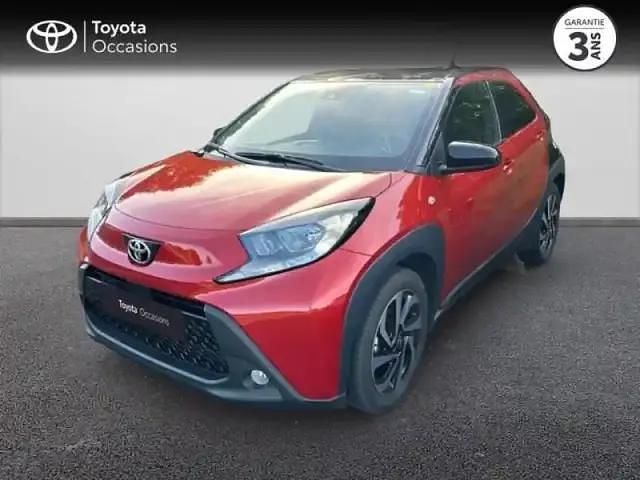 Noir Utilisé 2024 Toyota Aygo X Design SUV | 14 990 € - Image 1/4