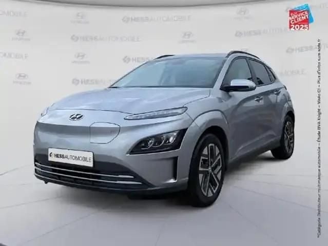 Shimmering silver métal Utilisé 2025 Hyundai Kona SUV | 26 999 € (Super prix) - Image 1/4
