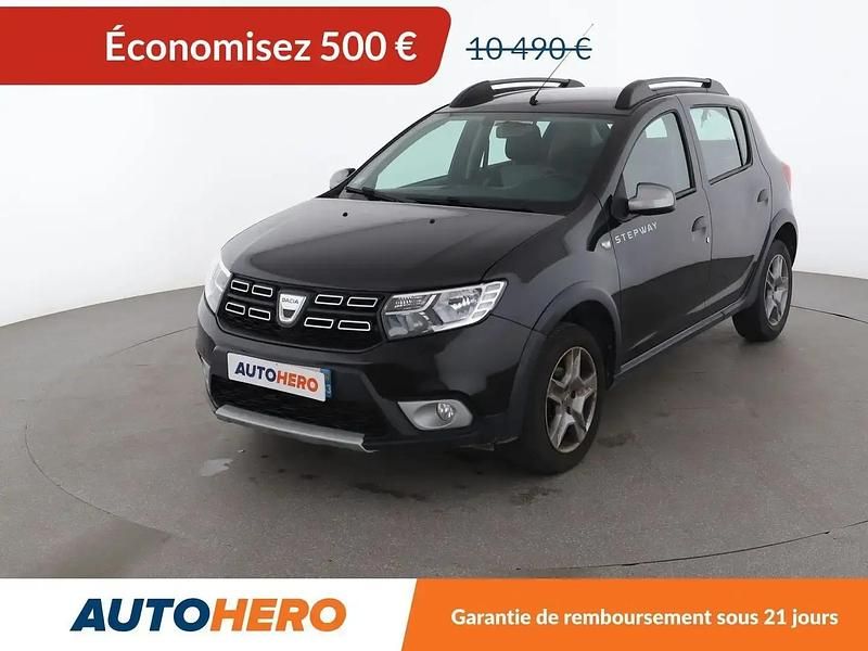 Noir Occasion 2017 Dacia Sandero Stepway Citadine | 9 990 € (Prix juste) - Image 1/2