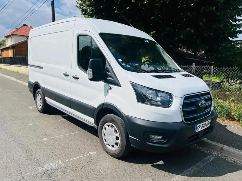 Blanc Utilisé 2023 Ford Transit Trend Van | 29 900 € - Image 1/4