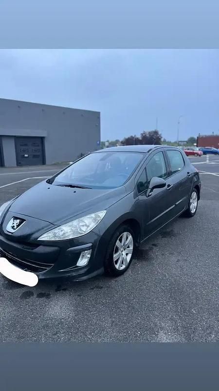 Occasion 2009 Peugeot 308 Premium Berline | 4 400 € (Prix cher) - Image 1/4