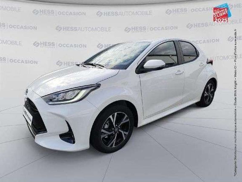 Utilisé 2025 Toyota Yaris Hybrid Design Berline | 25 490 € (Prix cher) - Image 1/1